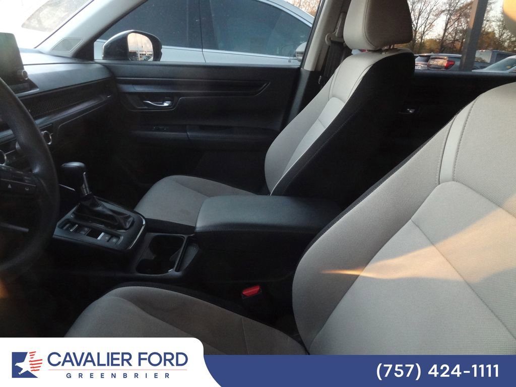 Used 2023 Honda CR-V EX image 6