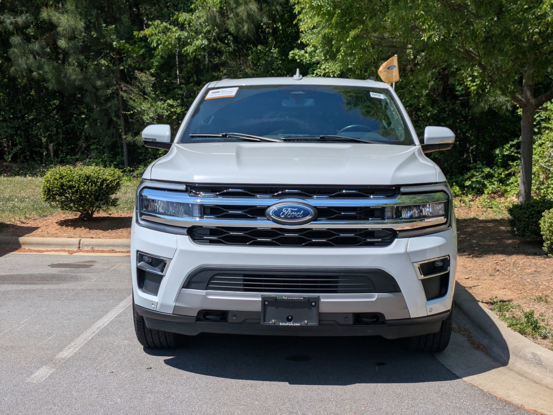 Certified 2022 Ford Expedition Limited AWD/4WD image 7