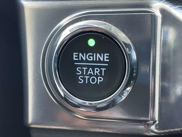 Certified 2022 Ford F150 Lariat w/ Equipment Group 502A High image 29