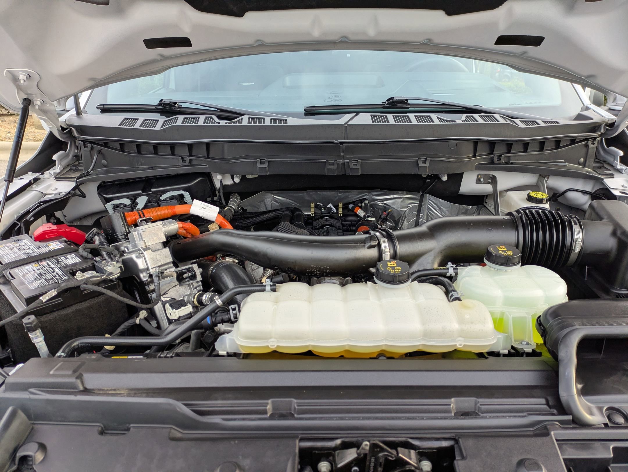 Certified 2025 Ford F150 Platinum w/ Equipment Group 702A High image 46