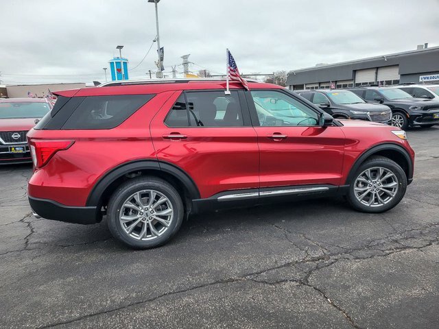 Certified 2024 Ford Explorer Limited AWD/4WD image 11