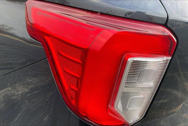 Certified 2023 Ford Explorer XLT w/ Equipment Group 202A image 25
