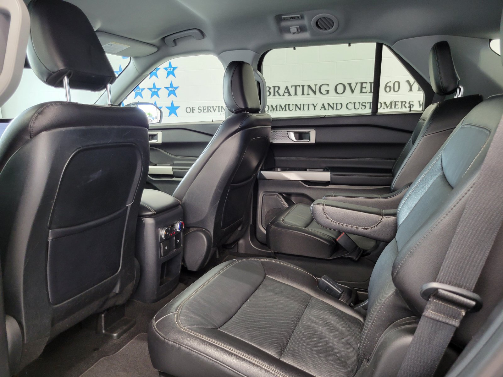 Certified 2020 Ford Explorer Limited AWD/4WD image 25