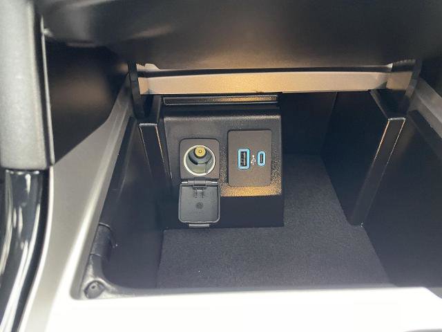 Certified 2023 Ford Explorer ST w/ Equipment Group 401A image 33