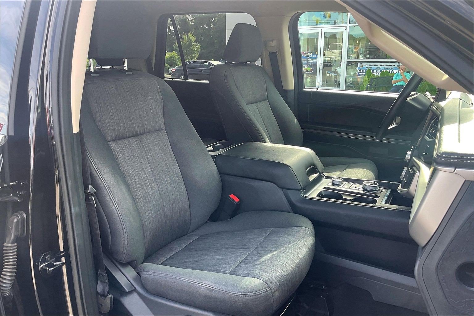 Certified 2023 Ford Expedition XLT AWD/4WD image 7