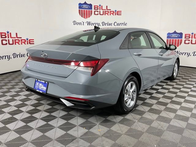 Used 2021 Hyundai Elantra SE image 4