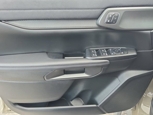 Certified 2025 Ford Ranger Raptor AWD/4WD image 16