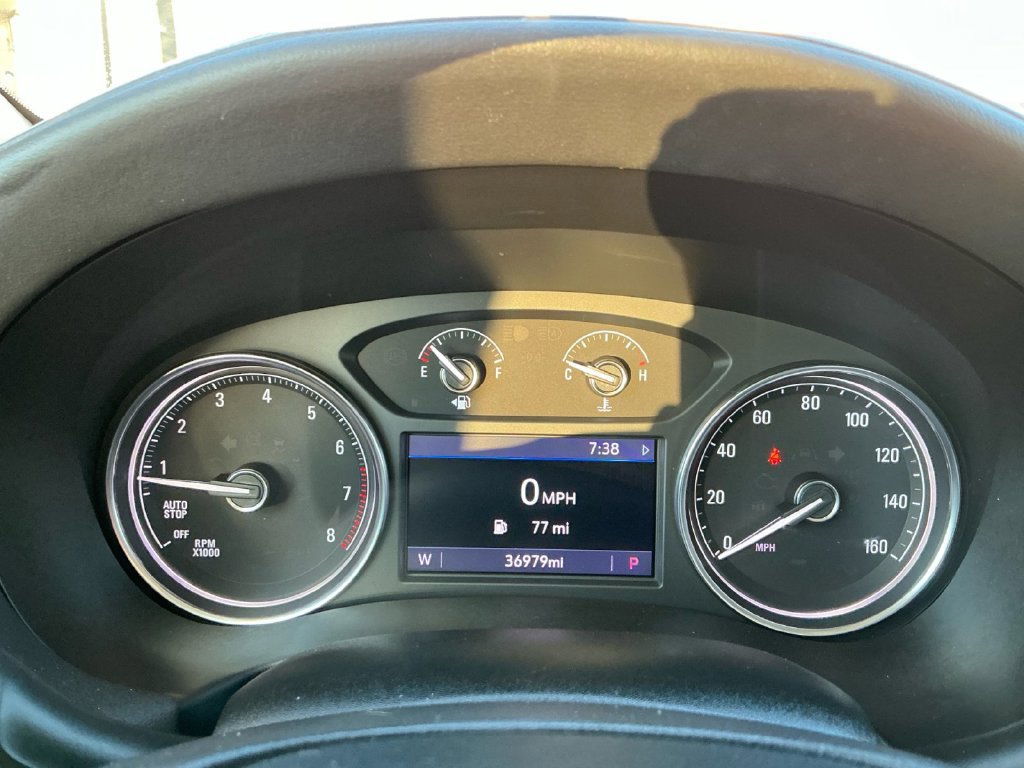 Used 2020 Buick Enclave Essence FWD image 19