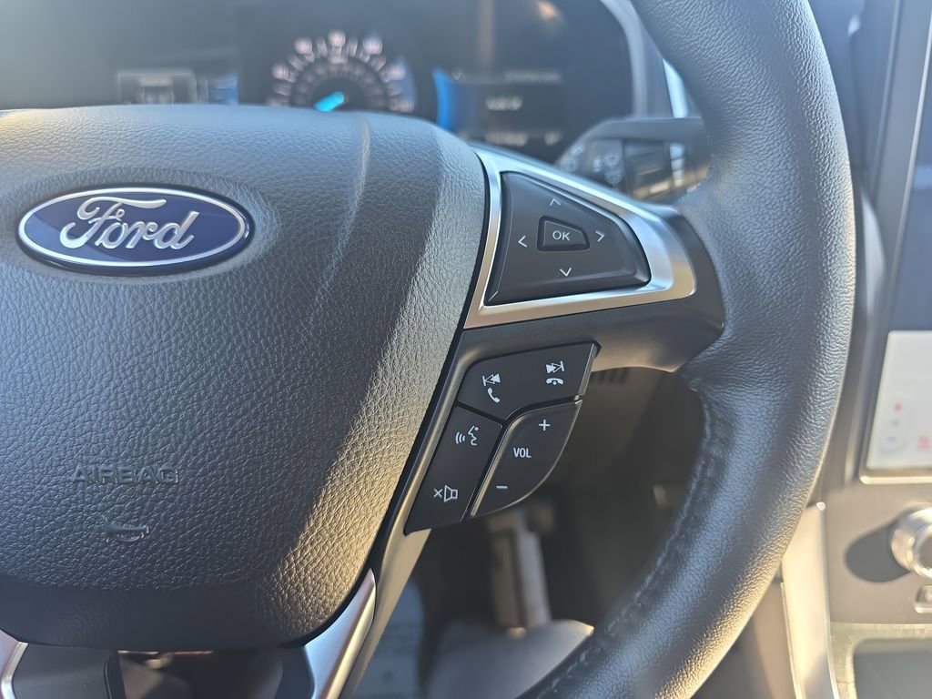 Certified 2024 Ford Edge Titanium image 26