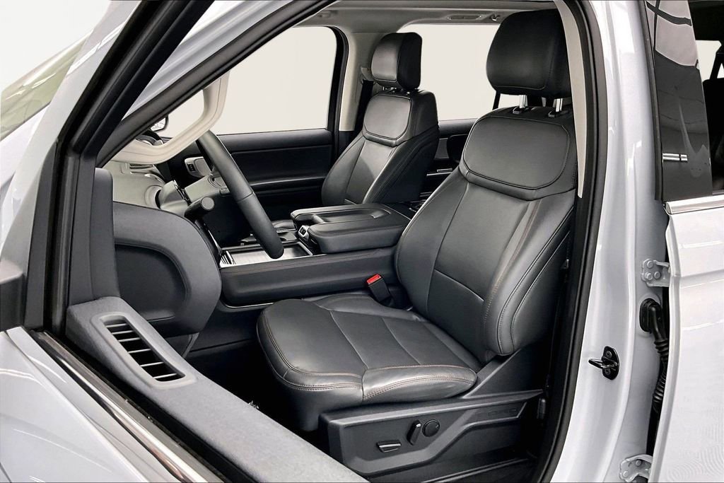 Certified 2025 Ford Expedition Max Active image 25