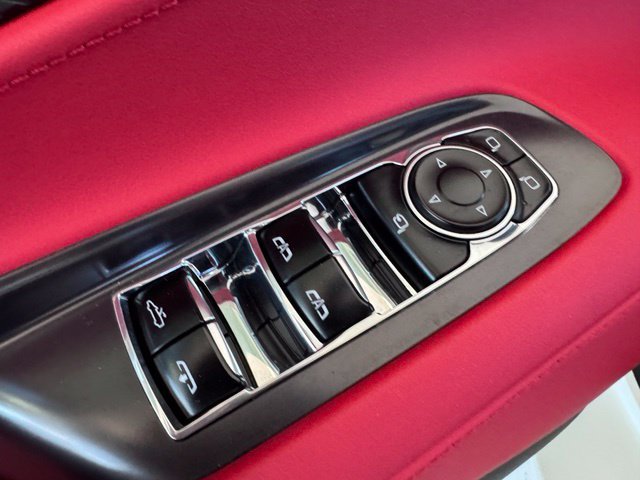 Used 2023 Chevrolet Corvette Stingray Preferred Conv w/ Z51 Performance Package RWD image 10