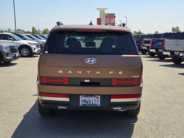 Used 2024 Hyundai Santa Fe Limited FWD image 5