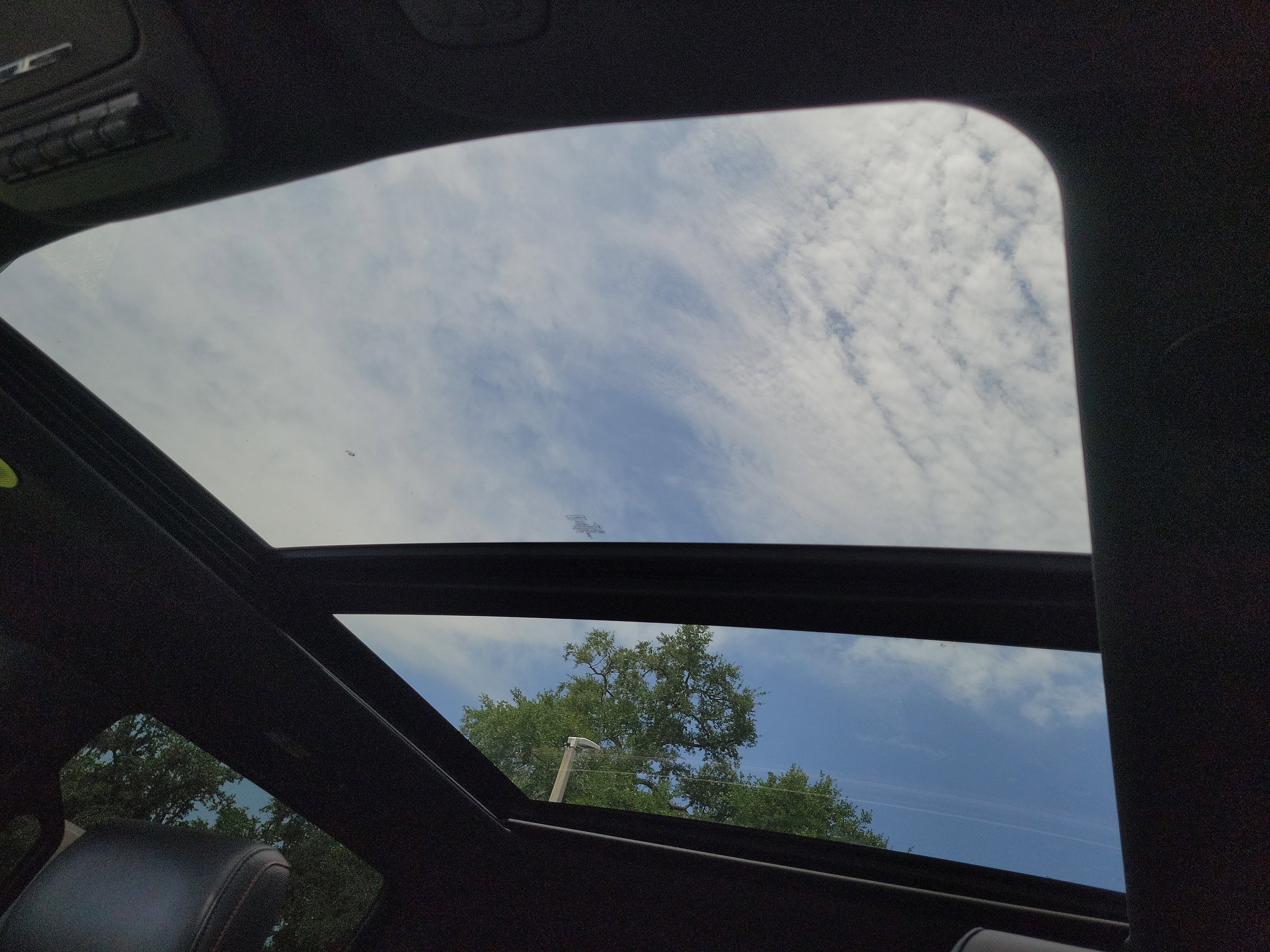 Certified 2025 Ford F150 Raptor w/ Equipment Group 803A Raptor R AWD/4WD image 30