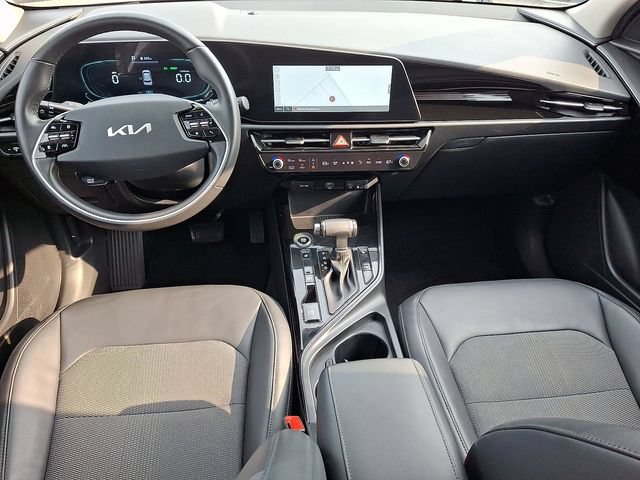 Used 2023 Kia Niro EX FWD image 10
