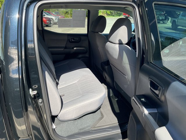 Used 2019 Toyota Tacoma SR5 AWD/4WD image 30