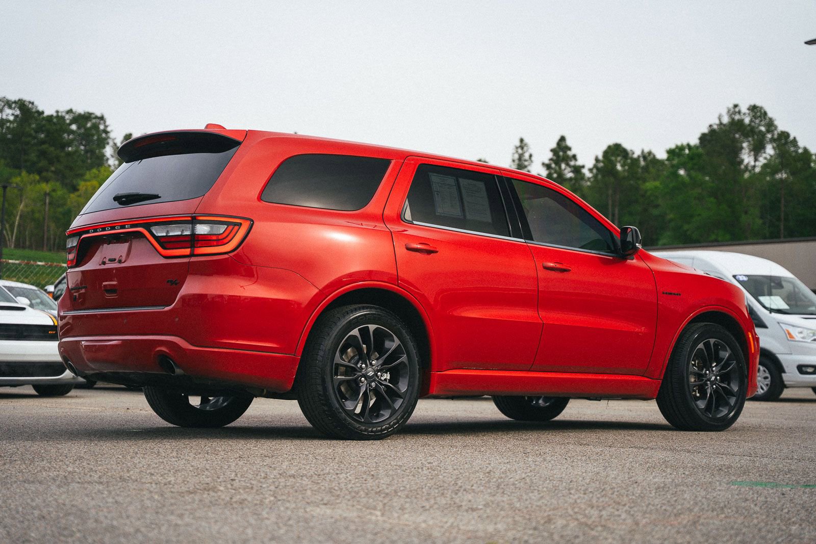 Used 2021 Dodge Durango R/T w/ Blacktop Package AWD/4WD image 10