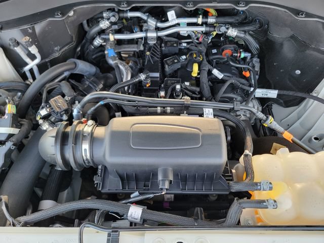 Certified 2023 Ford Explorer XLT w/ Equipment Group 202A AWD/4WD image 40