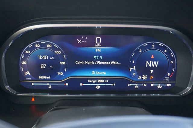 Used 2023 Chevrolet Tahoe LT w/ Luxury Package image 13