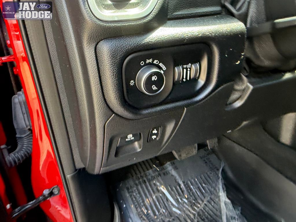 Used 2022 RAM 1500 Laramie AWD/4WD image 37