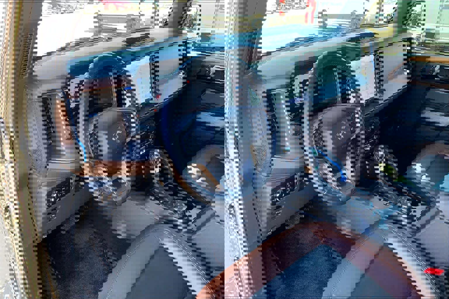 Certified 2023 Ford Bronco Outer Banks w/ Sasquatch Package image 17