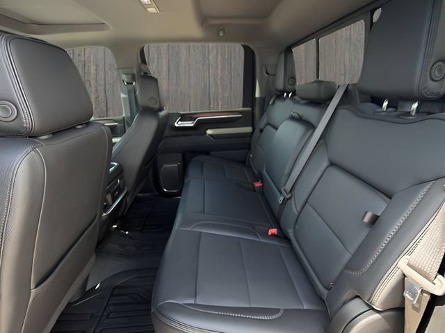 Used 2024 GMC Sierra 2500 Denali w/ Denali Reserve Package AWD/4WD image 15