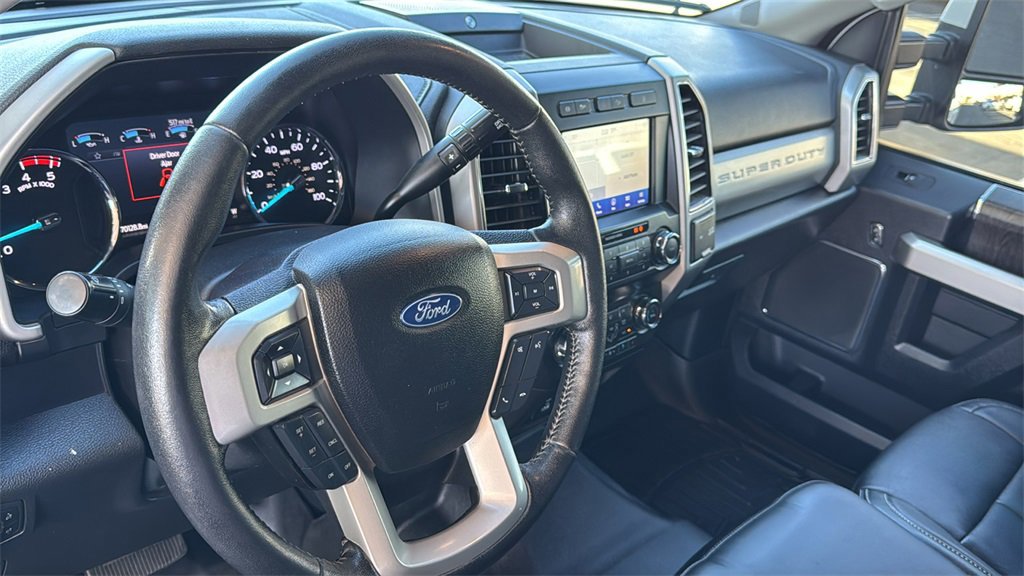 Certified 2020 Ford F350 Lariat w/ Lariat Ultimate Package image 23