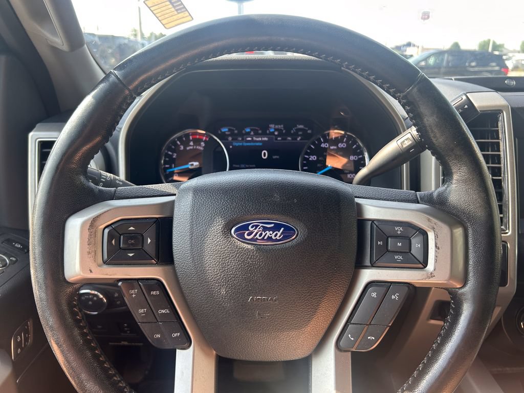Certified 2019 Ford F250 Lariat w/ Lariat Ultimate Package AWD/4WD image 31