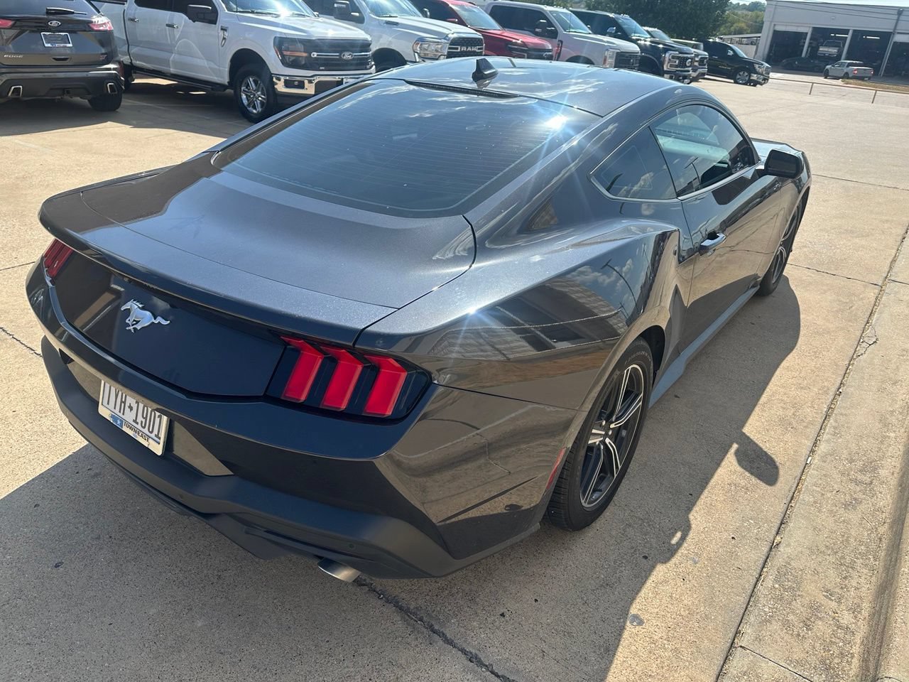Certified 2024 Ford Mustang Coupe RWD image 11