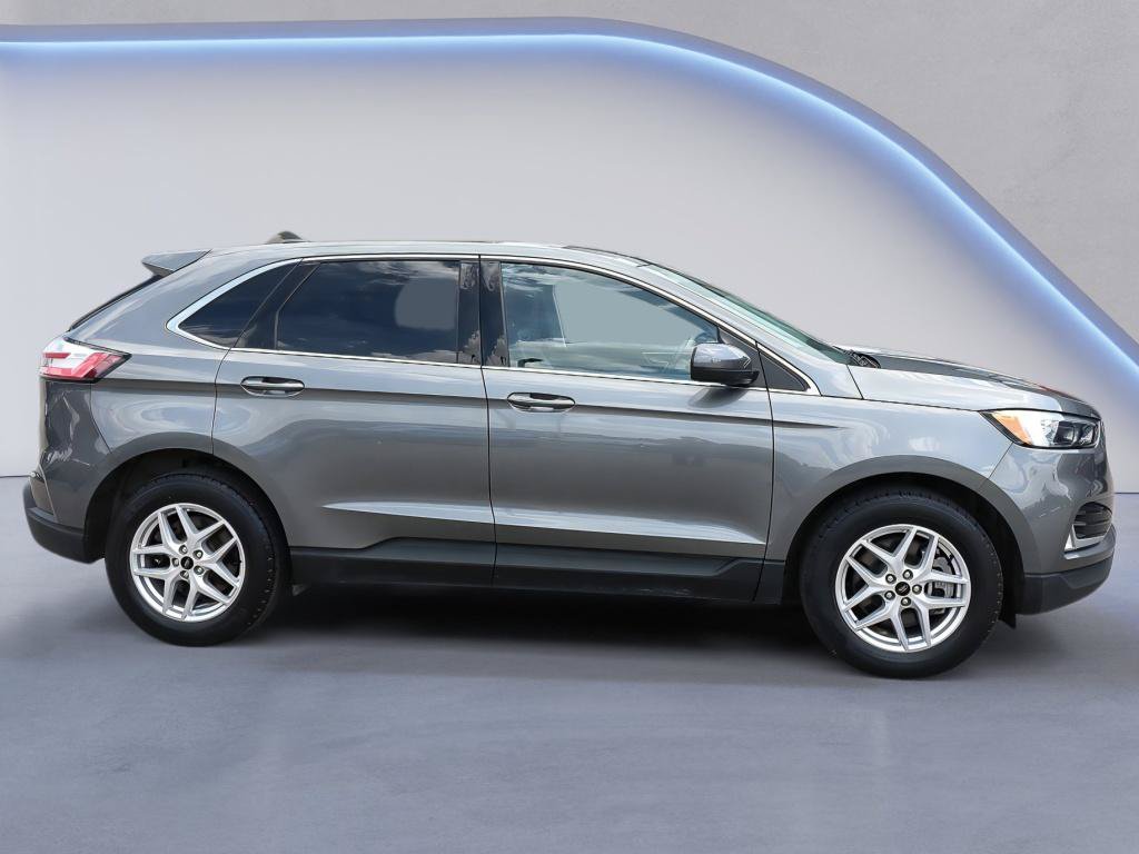 Certified 2024 Ford Edge SEL w/ Convenience Package AWD/4WD image 8