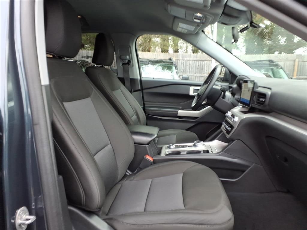 Certified 2023 Ford Explorer XLT image 10