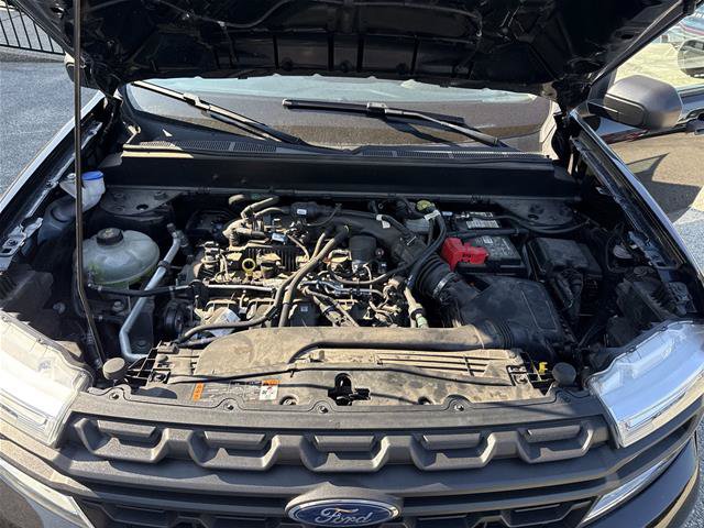 Certified 2022 Ford Maverick XL FWD image 28