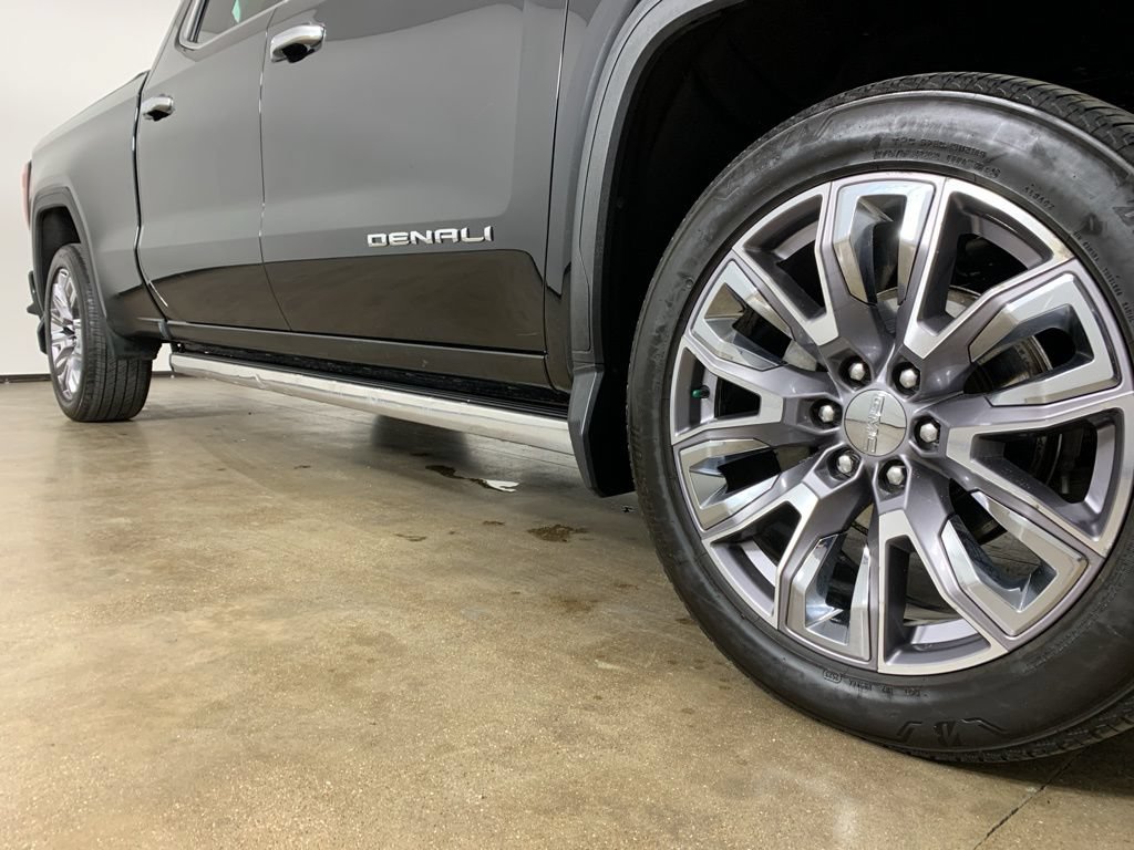 Used 2024 GMC Sierra 1500 Denali w/ Denali Reserve Package AWD/4WD image 6