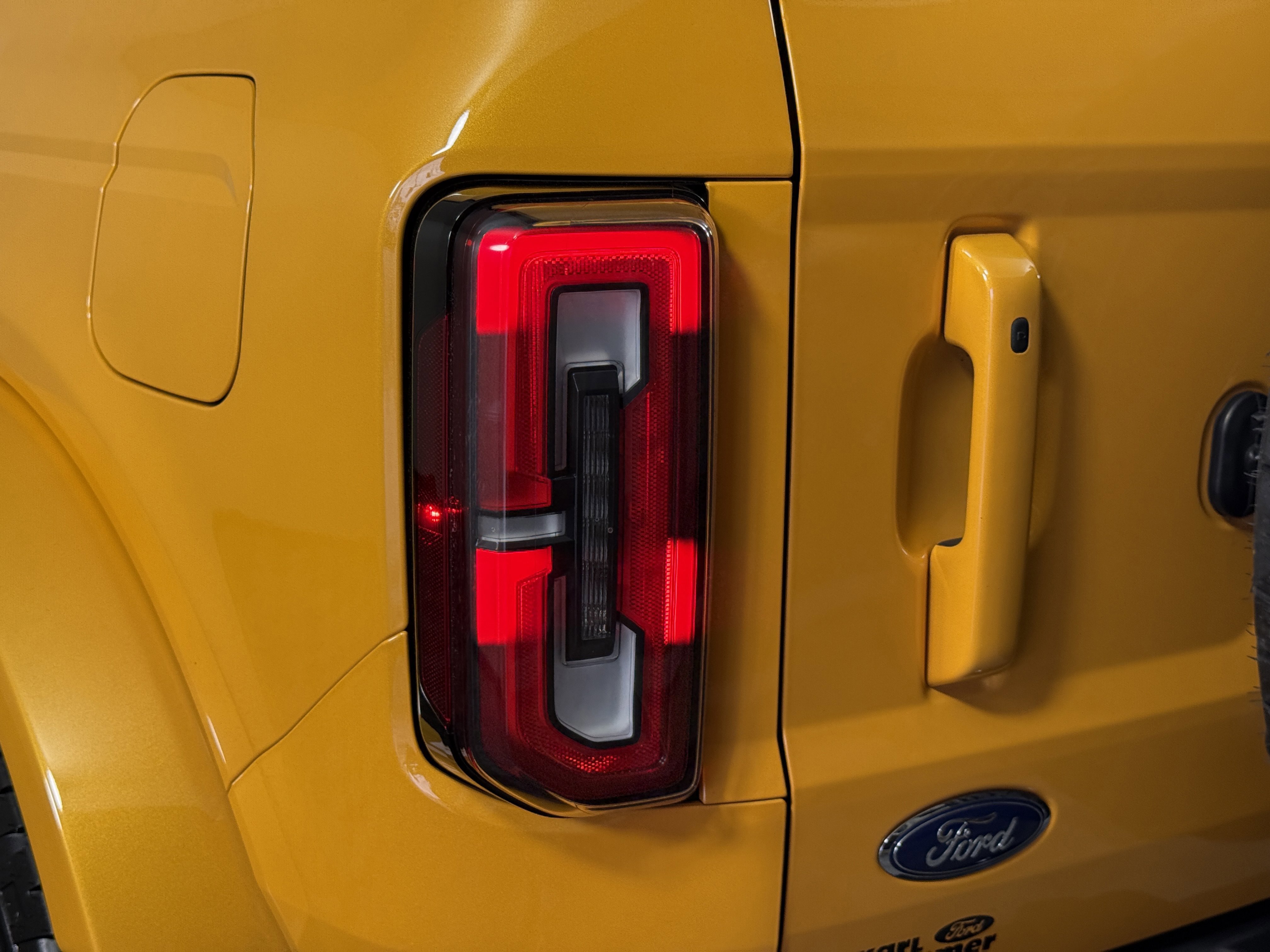 Certified 2022 Ford Bronco Outer Banks image 8