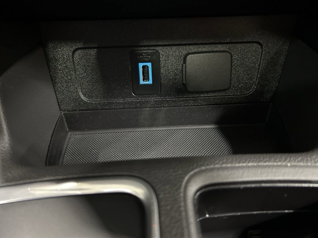 Certified 2017 Ford Escape Titanium image 24