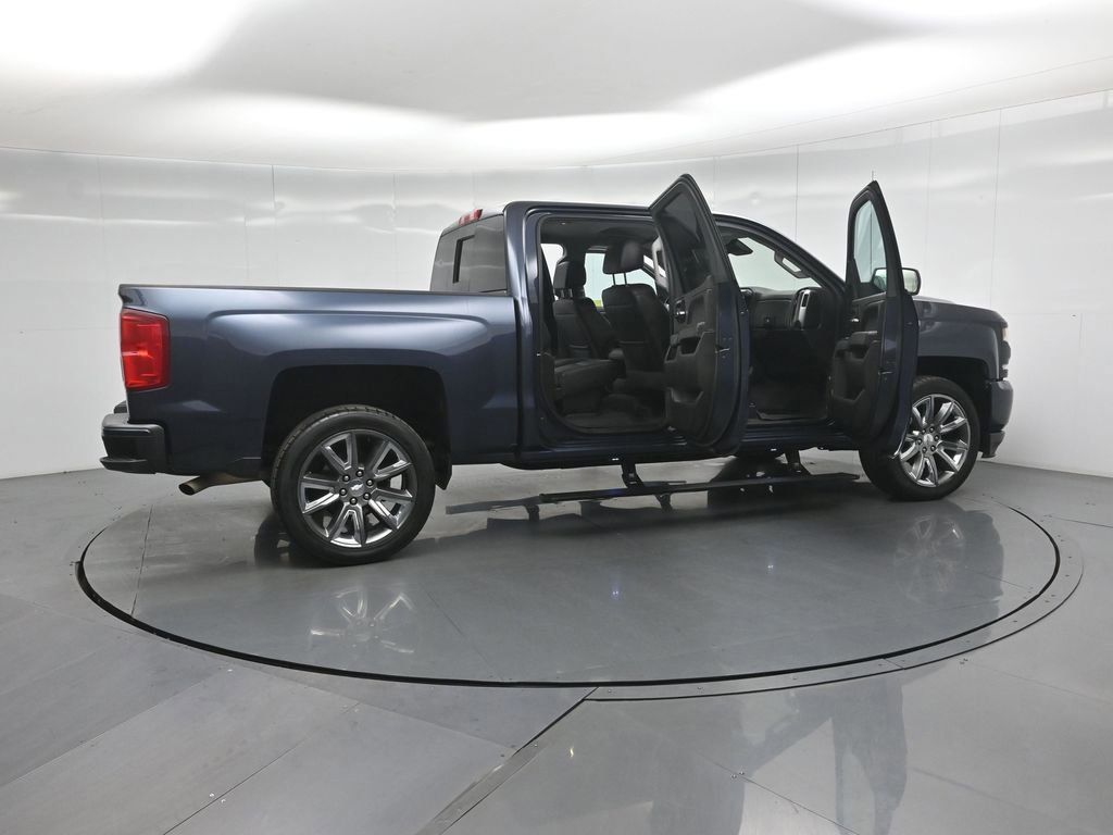 Used 2018 Chevrolet Silverado 1500 LTZ Z71 w/ Centennial Edition image 30