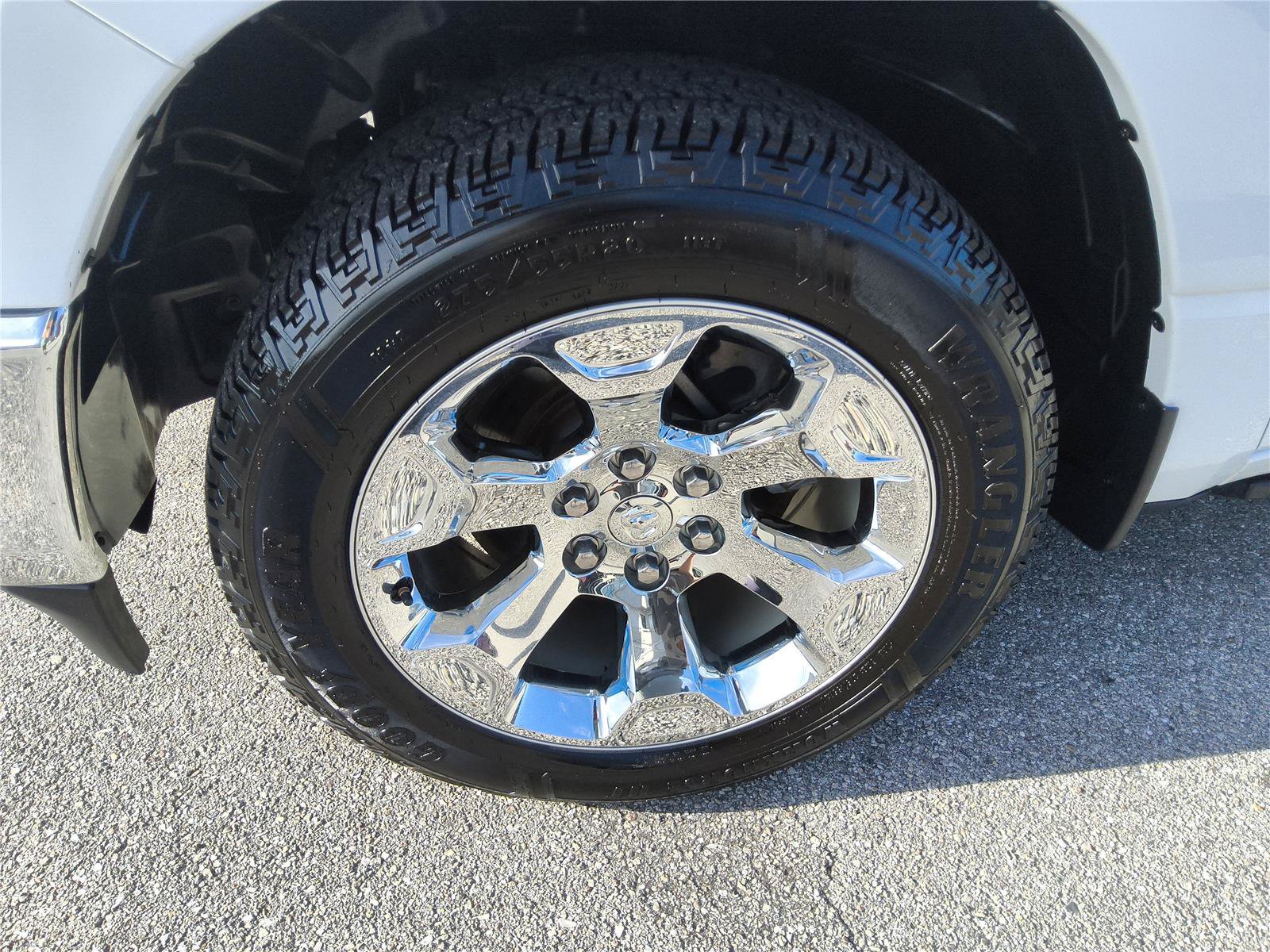 Used 2022 RAM 1500 Big Horn RWD image 9