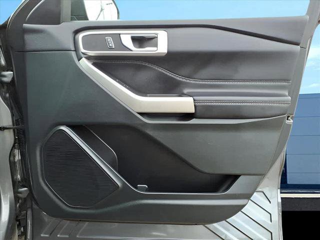 Certified 2023 Ford Explorer XLT w/ Equipment Group 202A image 12