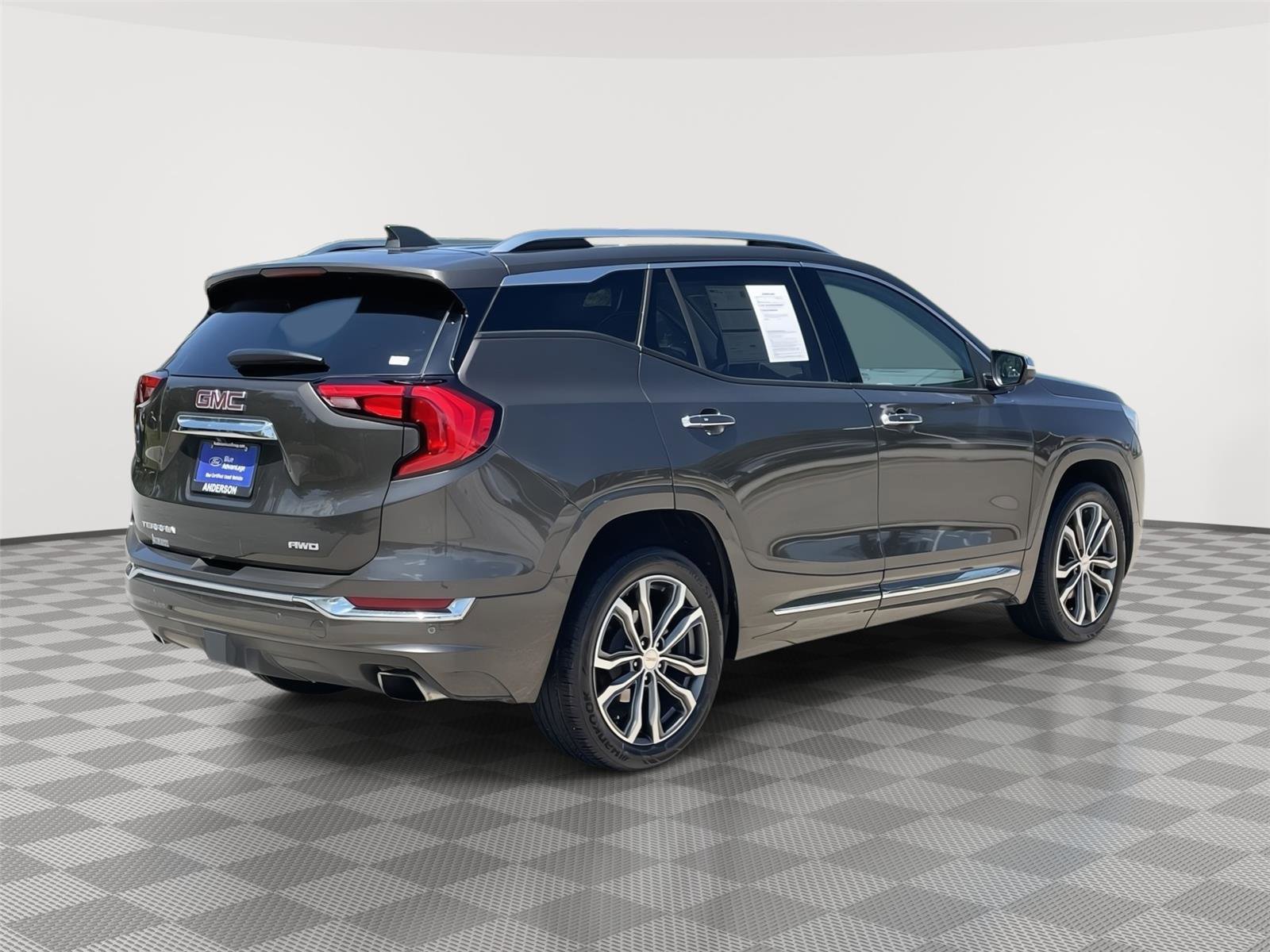 Used 2019 GMC Terrain Denali w/ Advanced Safety Package AWD/4WD image 7