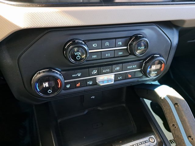 Certified 2023 Ford Bronco Wildtrak image 14