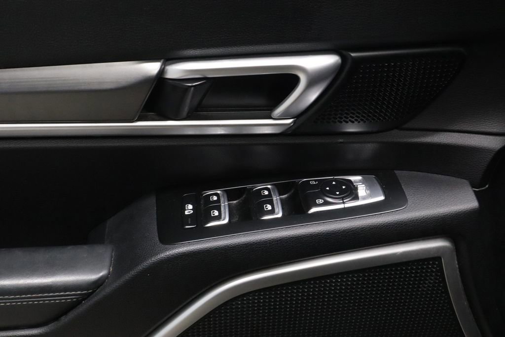 Used 2020 Kia Telluride S w/ S 8 Passenger Seating Package image 23