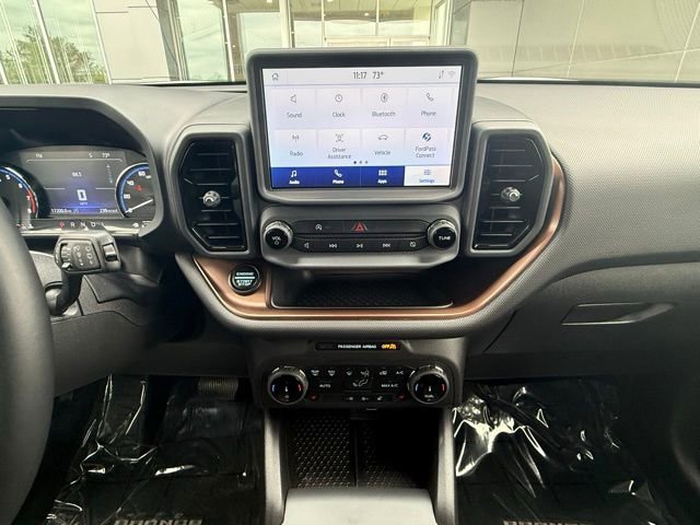 Certified 2024 Ford Bronco Sport Outer Banks AWD/4WD image 26