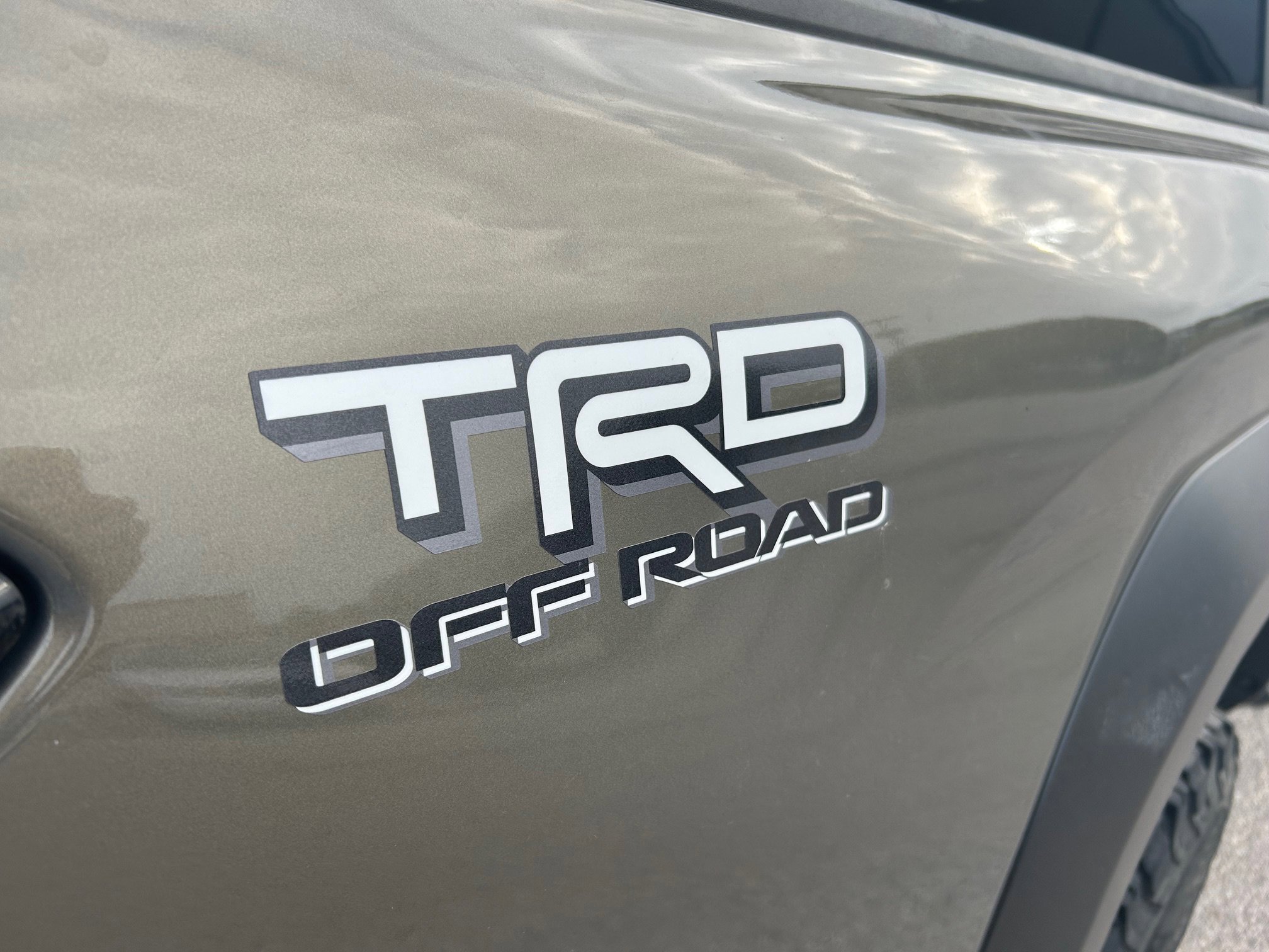 Used 2024 Toyota Tacoma TRD Off-Road AWD/4WD image 14