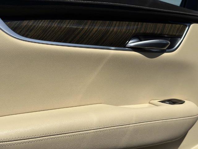 Used 2019 Cadillac XT5 FWD image 18