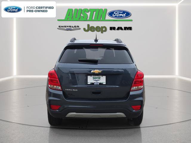 Used 2022 Chevrolet Trax LT w/ LT Convenience Package AWD/4WD image 4