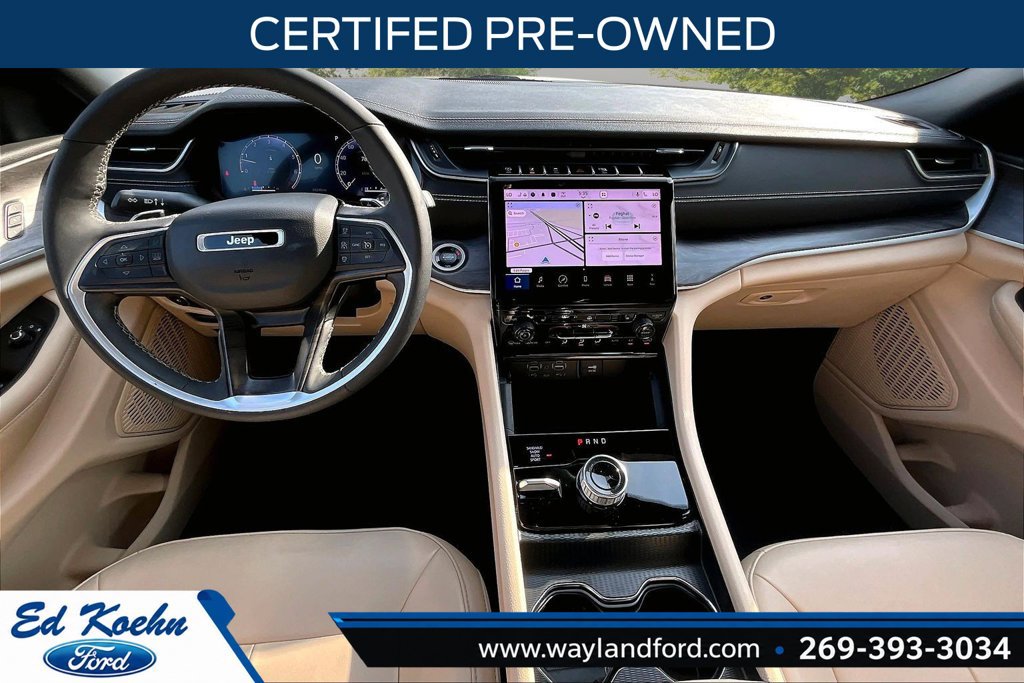 Used 2024 Jeep Grand Cherokee Limited AWD/4WD image 16