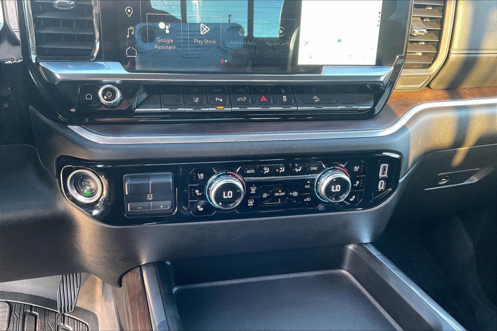 Used 2024 GMC Sierra 2500 SLT w/ SLT Premium Package AWD/4WD image 35