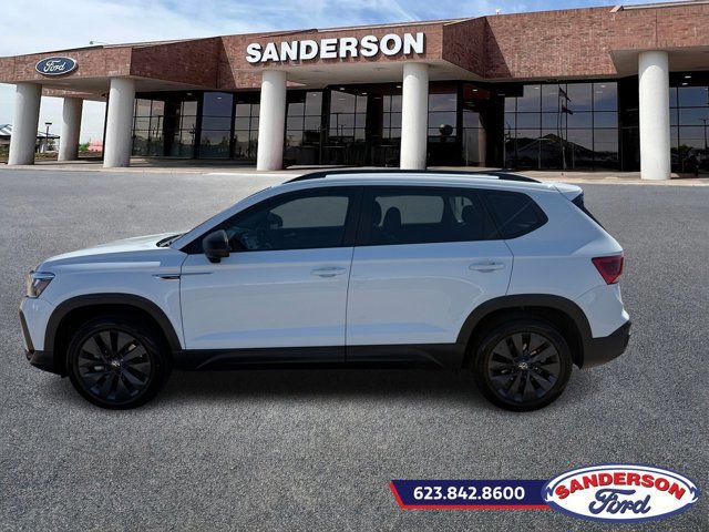 Used 2023 Volkswagen Taos S image 2