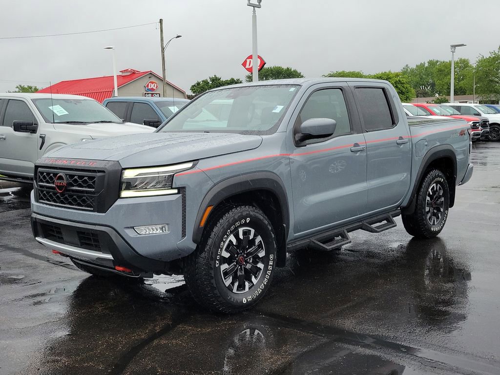 Used 2022 Nissan Frontier PRO-4X w/ Technology Package AWD/4WD image 8