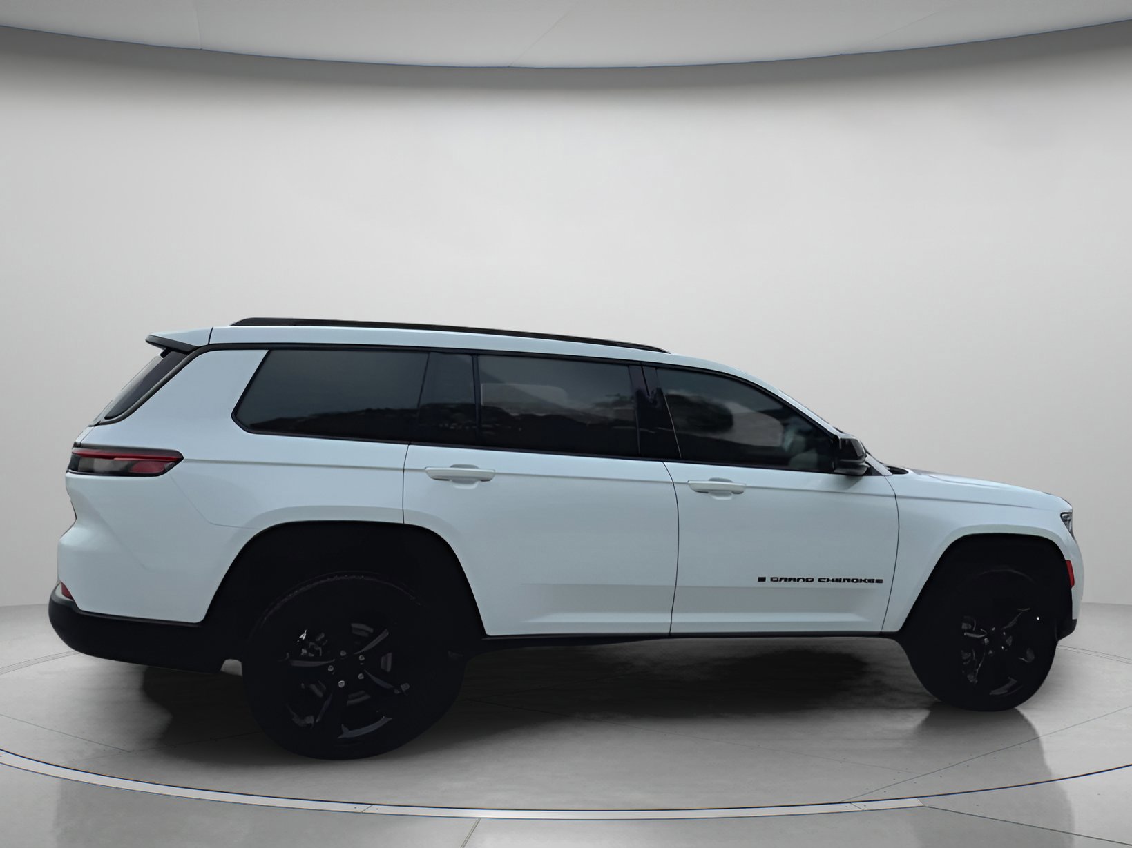 Used 2025 Jeep Grand Cherokee L Altitude image 35