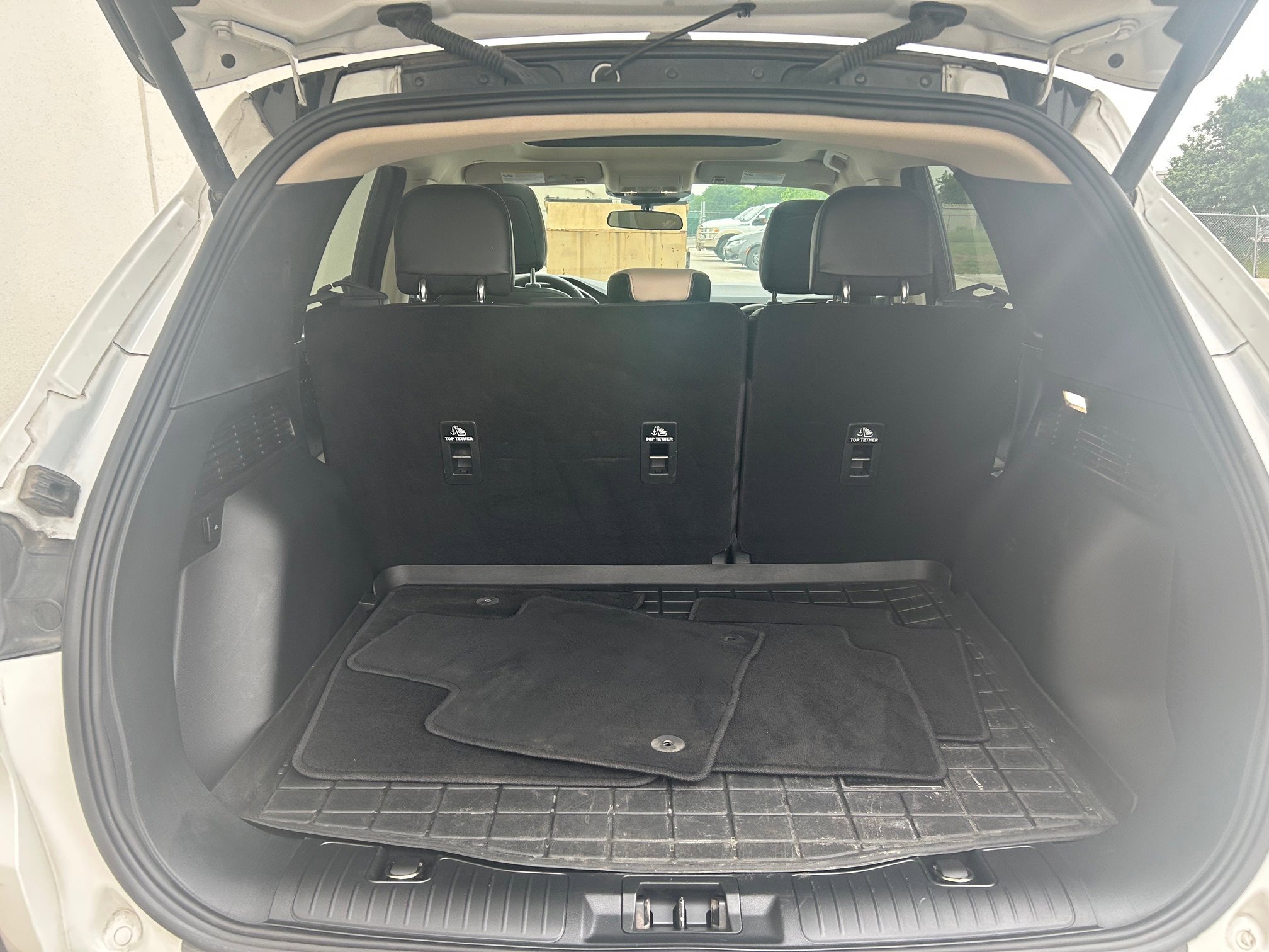 Certified 2020 Ford Escape SEL FWD image 15
